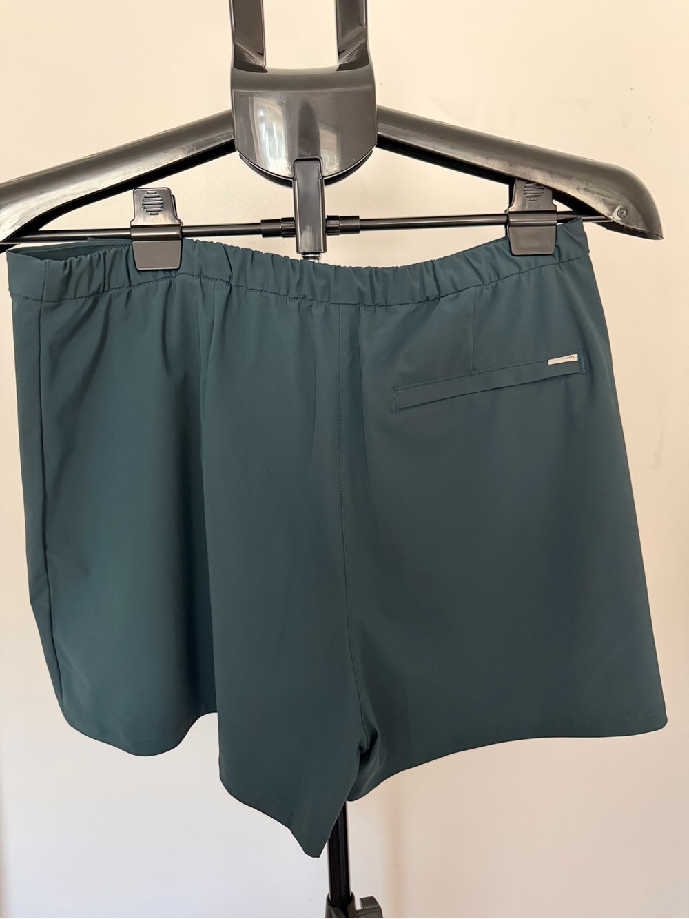 Vuori Black Wrap-Front Athletic Skort - Dark Green - Picture 5 of 5